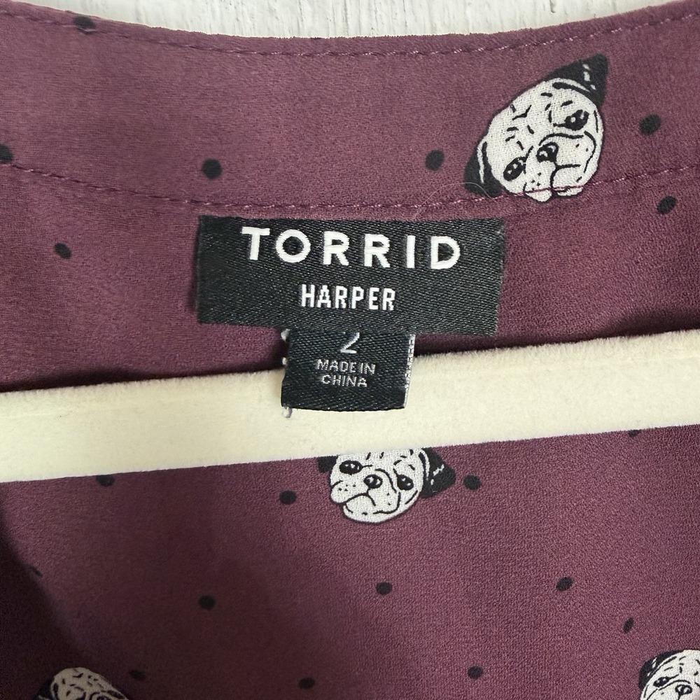 Torrid Harper Georgette Top Plus Size 2X Roll Tab Sleeves Bulldog Print Whimsy - Picture 11 of 15